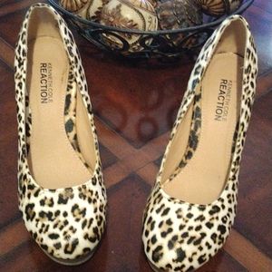 Kenneth Cole Leopard print shoes